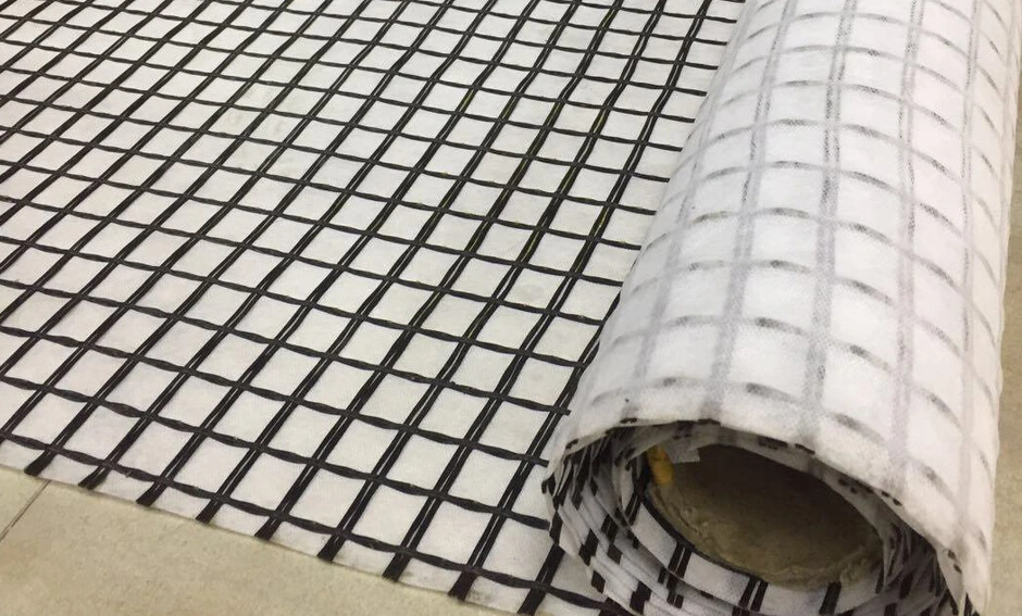 Composite Biaxial Fiberglass Geogrid With Nonwoven Geotextile For Soil Reinfocement/Road Construction Material Geocompos 6