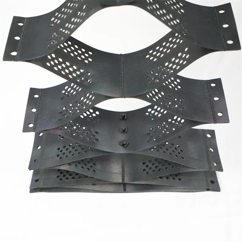 High Honeycomb Black HDPE Geocell Reinforcement Driveway For Road Gravel Stabilizer Grid Retaining Wall Embankment 4
