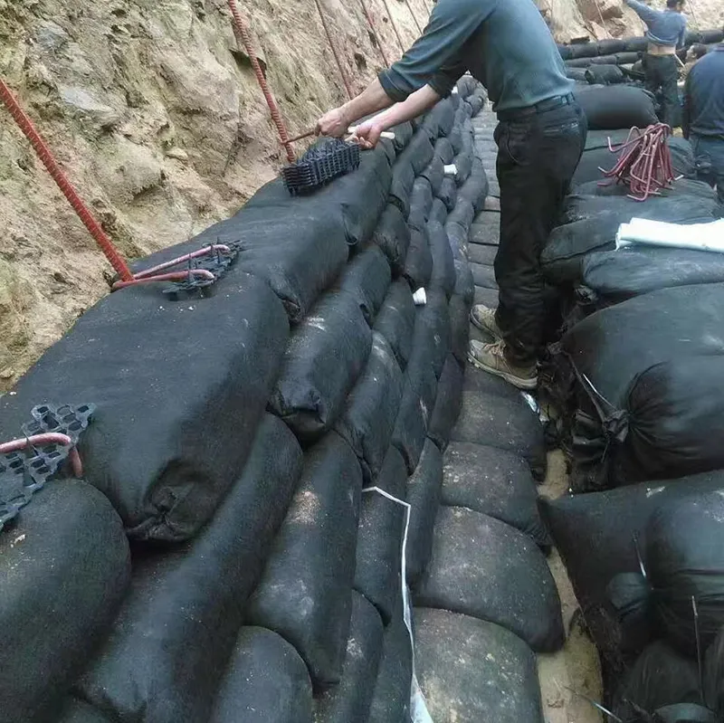 Nonwoven Geobag Polyester / PP Geobag For Slope Protection And Grass Dam To Protect Ecological Environment 12