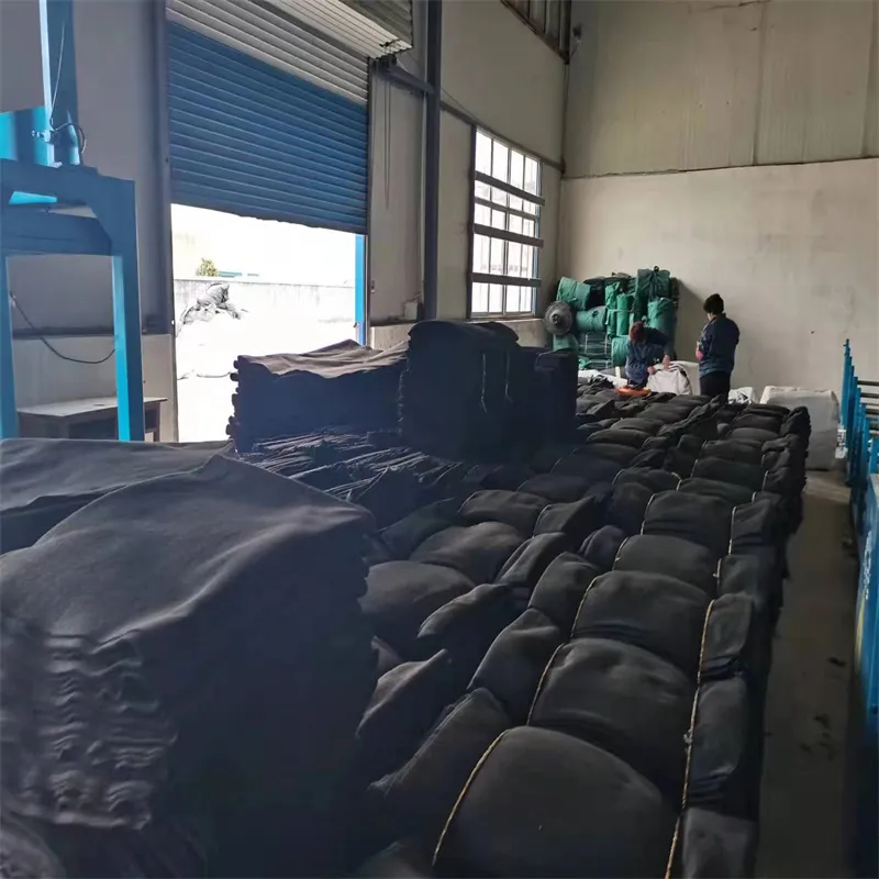 Industrial 40*80cm Geotextile Geobag for Highway Slope Protection Geotextile Geobag Afforestation Planting Grass Flood Control Geotextile Geobag 10