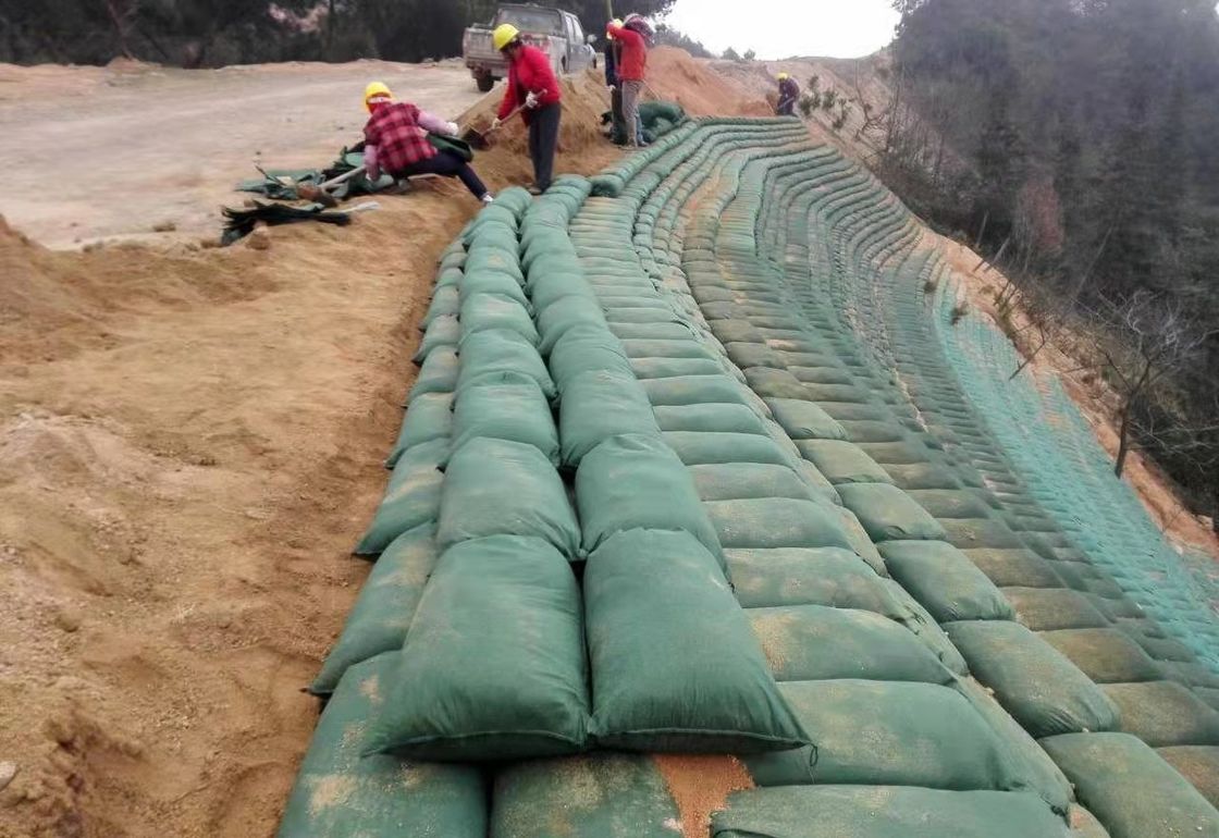 100% PP White Geotextile Geobag Non Woven Geotextile Fabric Bags For River Bank