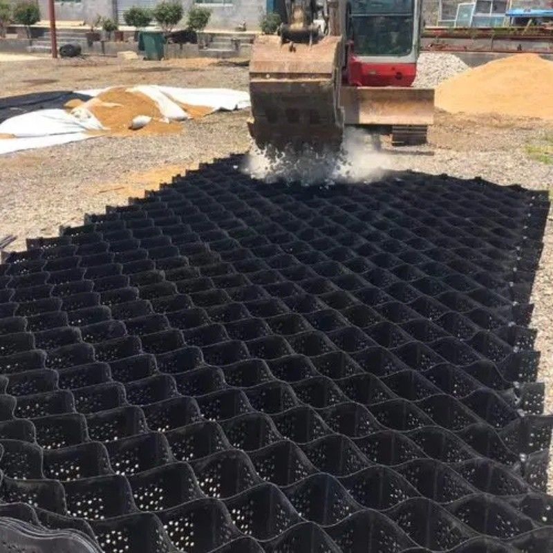 High Honeycomb Black HDPE Geocell Reinforcement Driveway For Road Gravel Stabilizer Grid Retaining Wall Embankment