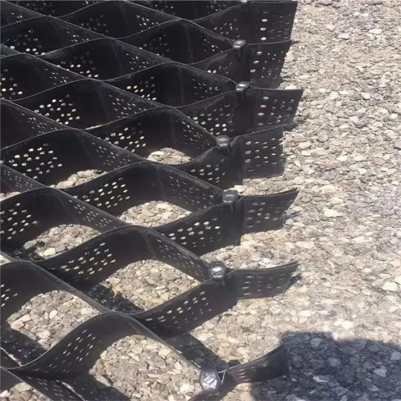 High Honeycomb Black HDPE Geocell Reinforcement Driveway For Road Gravel Stabilizer Grid Retaining Wall Embankment