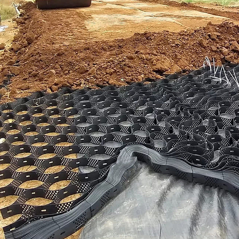 Textured High Cellular Confinement System Honeycomb HDPE Geocell For Road Foundation Slope Protection Parking Lot Driveway Retaining Wall