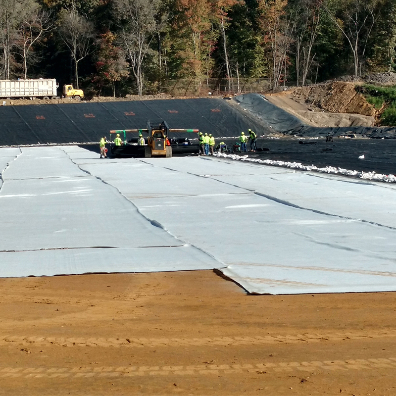 Pet/PP Spunbond Nonwoven Fabric Geotextile for Reservoirs Artificial Lakes Tailings Ponds Landfills Filtration Isolation