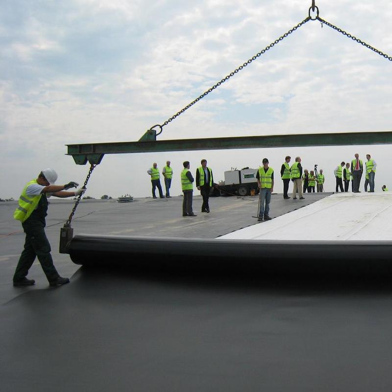 Agricultural Waterproof Geomembrane Pond Liner 1mm Geomembrane Pond Liner 0.75mm-1.5mm PVC Polyethylene Anti-UV Plastic Geomembrane Pond Liner PE Material

